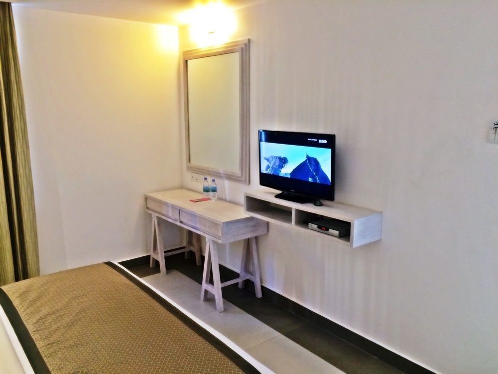 Ivy Lane Colombo Hotel Екстериор снимка