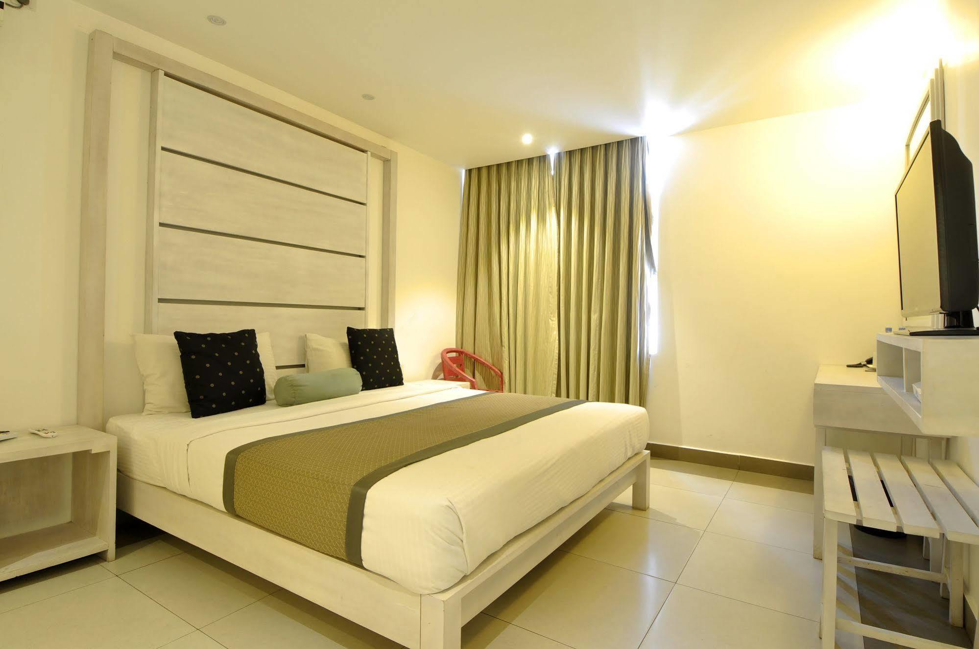 Ivy Lane Colombo Hotel Екстериор снимка