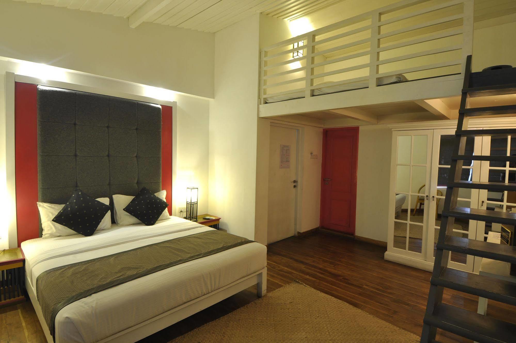 Ivy Lane Colombo Hotel Екстериор снимка