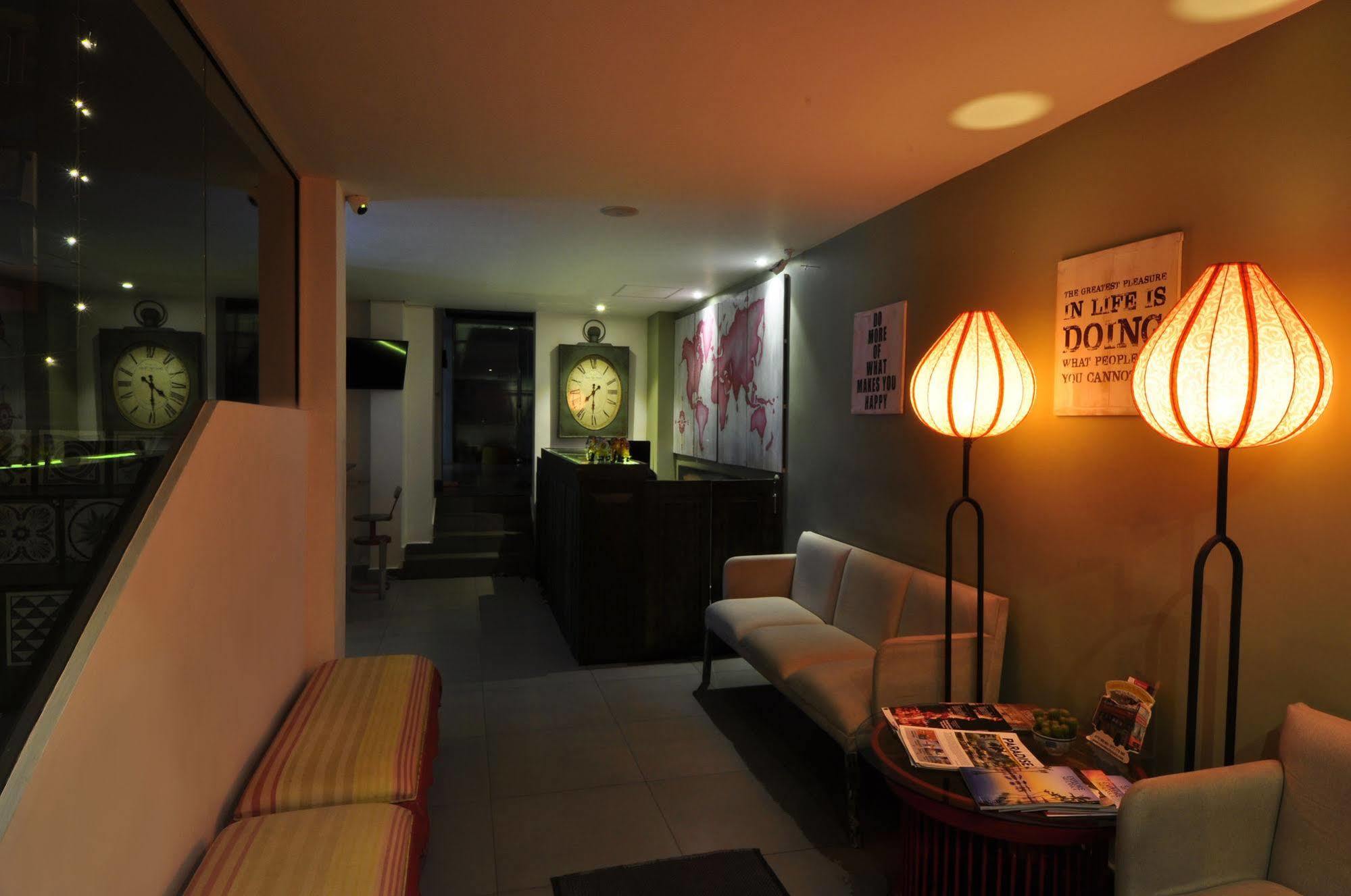 Ivy Lane Colombo Hotel Екстериор снимка
